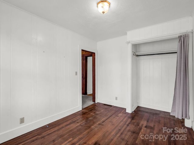 506 Bonner Street, Hendersonville, NC 28739