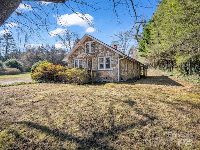 506 Bonner Street, Hendersonville, NC 28739