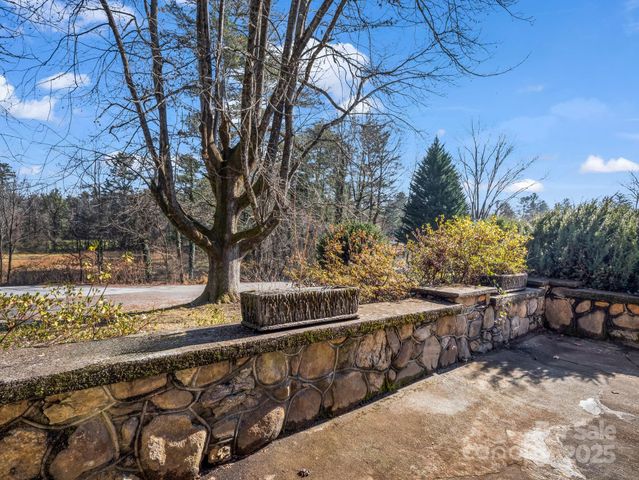 506 Bonner Street, Hendersonville, NC 28739