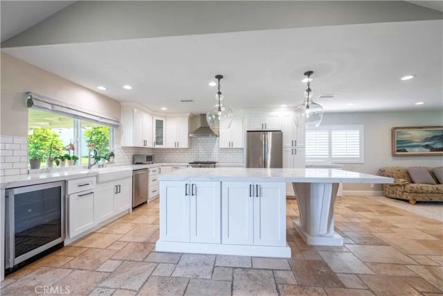 2934 Globe Avenue, Thousand Oaks, CA 91360