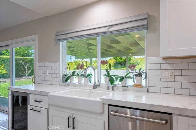 2934 Globe Avenue, Thousand Oaks, CA 91360