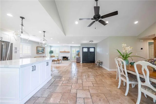 2934 Globe Avenue, Thousand Oaks, CA 91360