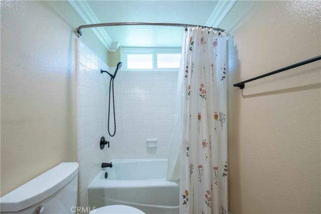 2934 Globe Avenue, Thousand Oaks, CA 91360