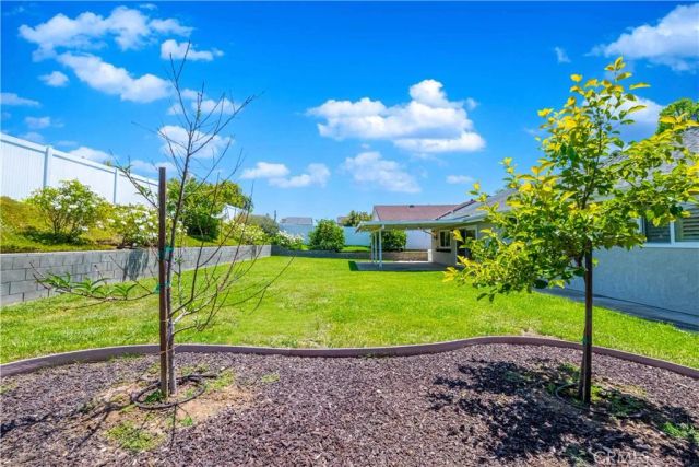 2934 Globe Avenue, Thousand Oaks, CA 91360