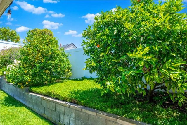 2934 Globe Avenue, Thousand Oaks, CA 91360