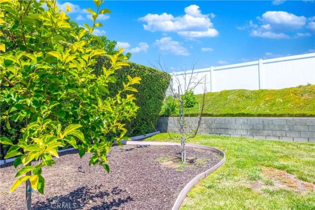 2934 Globe Avenue, Thousand Oaks, CA 91360