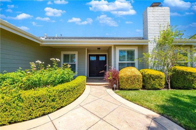 2934 Globe Avenue, Thousand Oaks, CA 91360