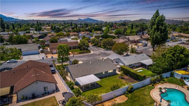 2934 Globe Avenue, Thousand Oaks, CA 91360
