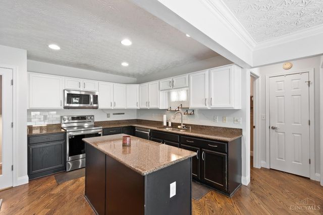 7177 Welbeck Drive, Hamilton Twp, OH 45039