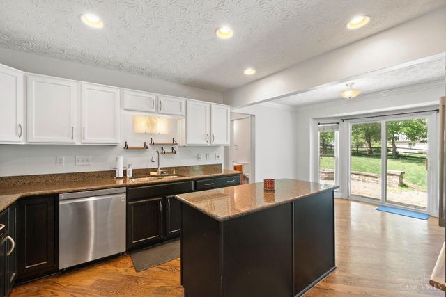 7177 Welbeck Drive, Hamilton Twp, OH 45039