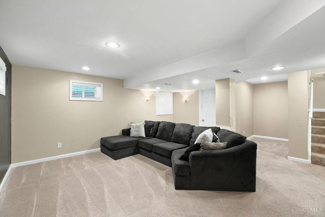 7177 Welbeck Drive, Hamilton Twp, OH 45039