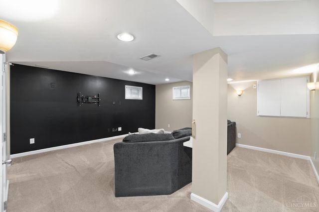 7177 Welbeck Drive, Hamilton Twp, OH 45039