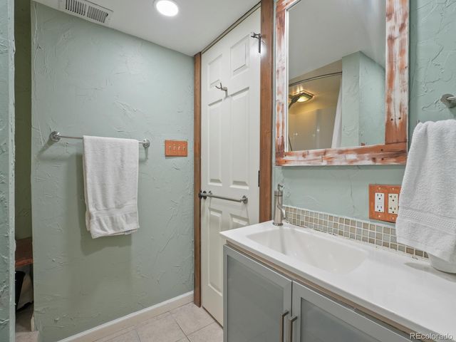 17648 Ponderosa Avenue, Parker, CO 80134