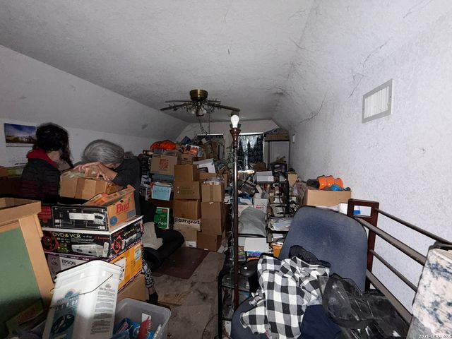 23798 MATHIS RD, Elmendorf, TX 78112