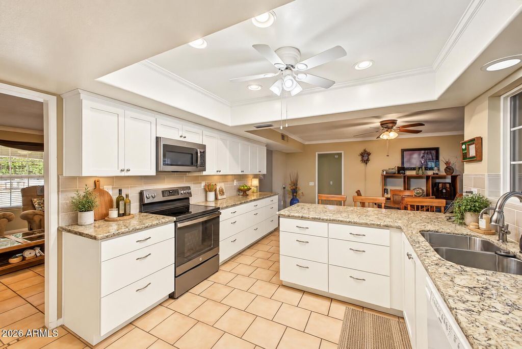 19438 N Sombrero Circle, Sun City, AZ 85373 — photo 5