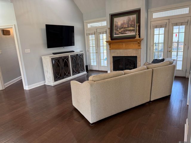 20035 Sallie Dr, Plaquemine, LA 70764