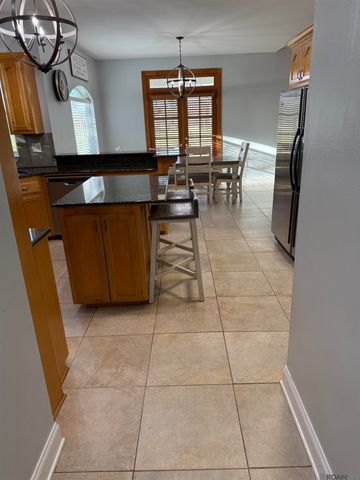 20035 Sallie Dr, Plaquemine, LA 70764