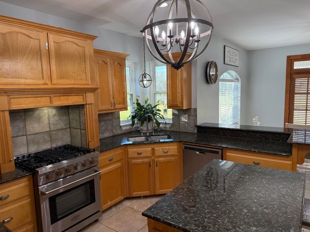 20035 Sallie Dr, Plaquemine, LA 70764