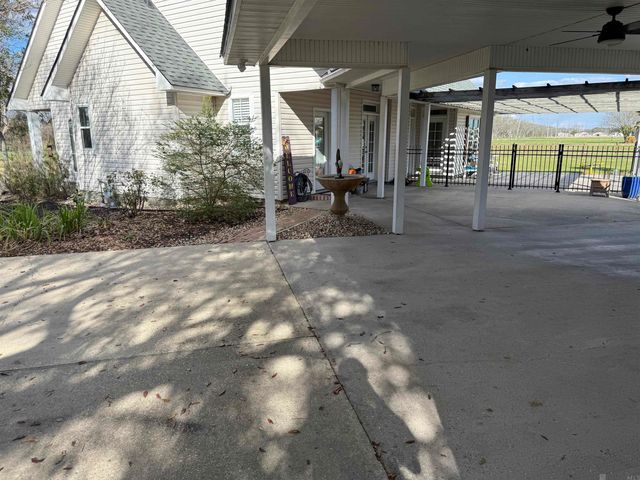 20035 Sallie Dr, Plaquemine, LA 70764