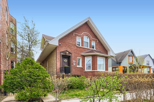 2231 N Lawndale Avenue, Chicago, IL 60647