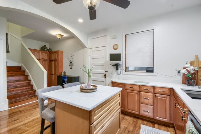 2231 N Lawndale Avenue, Chicago, IL 60647