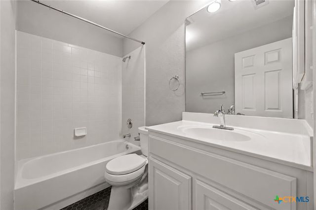 2500 Zambia Drive, Cedar Park, TX 78613