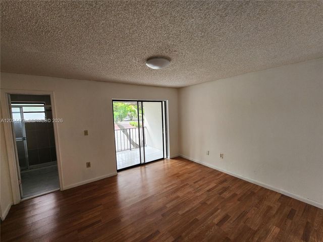 13466 SW 62nd St 101B, Miami, FL 33183