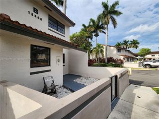 13466 SW 62nd St 101B, Miami, FL 33183