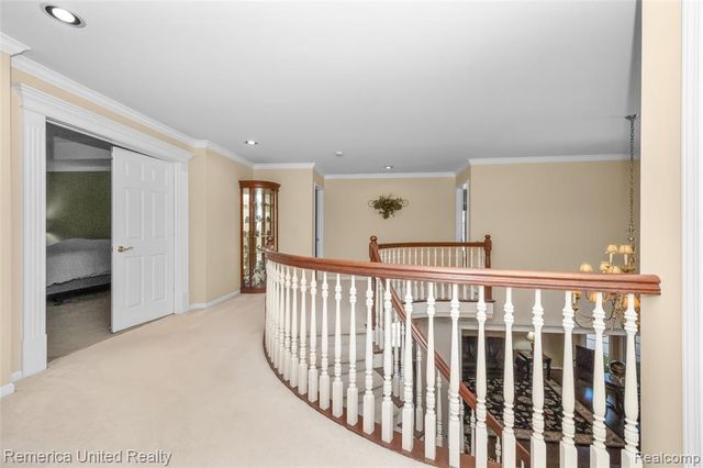 54501 Salem Drive, Shelby Twp, MI 48316