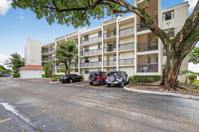 117 Lake Emerald Drive 408, Oakland Park, FL 33309