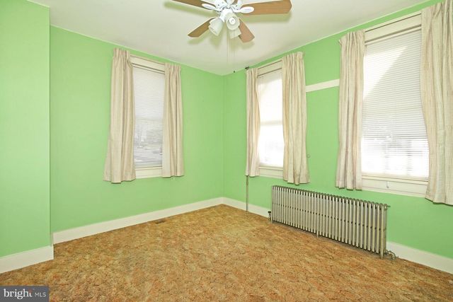 153 N CENTER ST, Fredericksburg, PA 17026