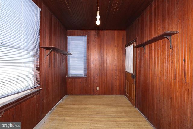 153 N CENTER ST, Fredericksburg, PA 17026