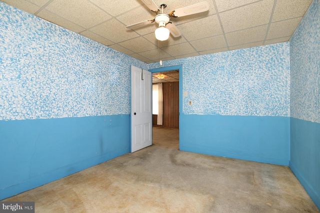 153 N CENTER ST, Fredericksburg, PA 17026