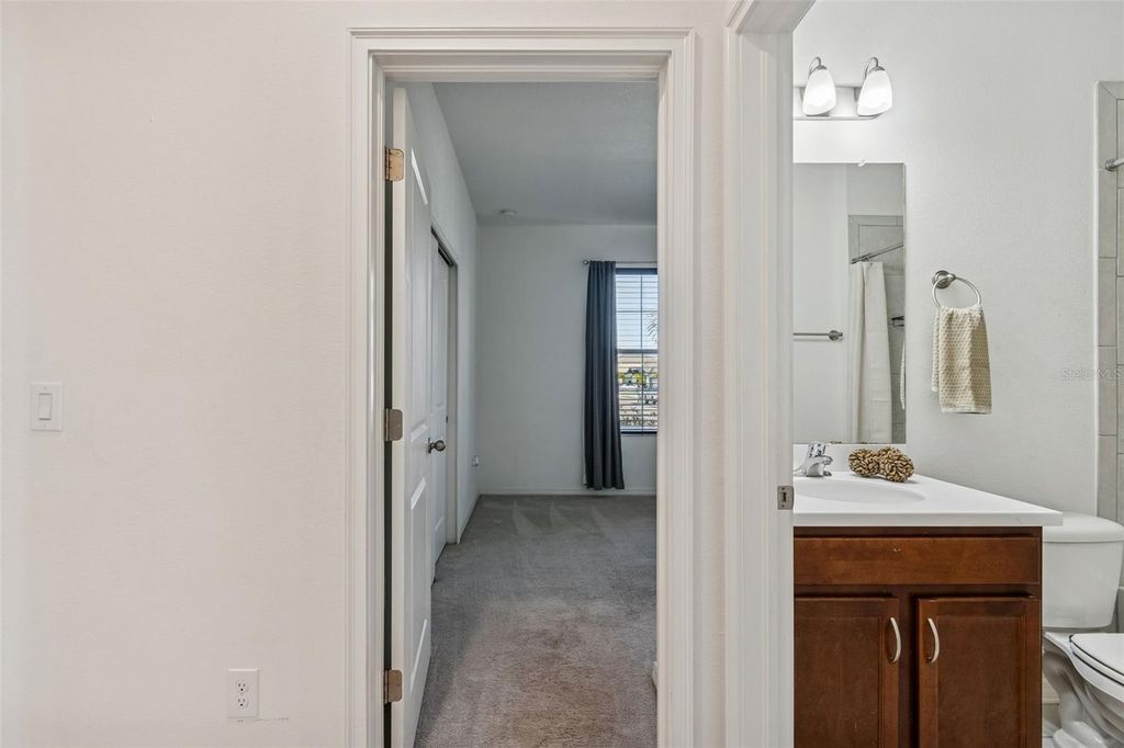 Image 30 of property listing at 4807 WINDY HAMMOCK WAY, Palmetto, FL 34221