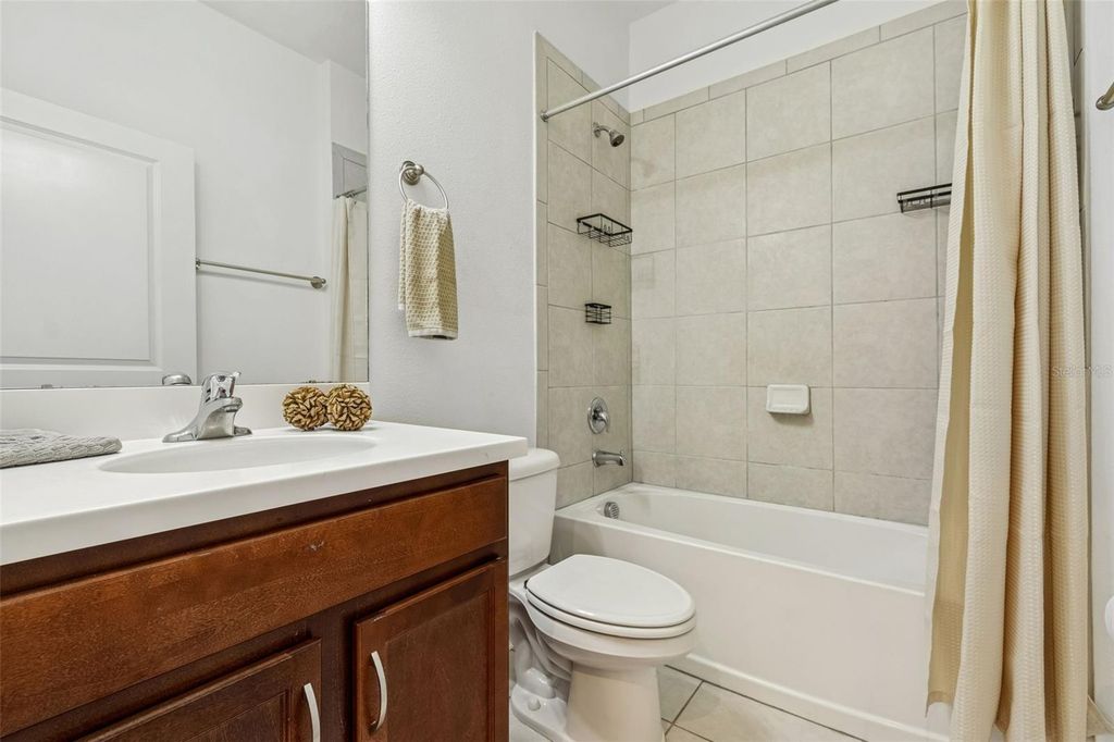 Image 31 of property listing at 4807 WINDY HAMMOCK WAY, Palmetto, FL 34221