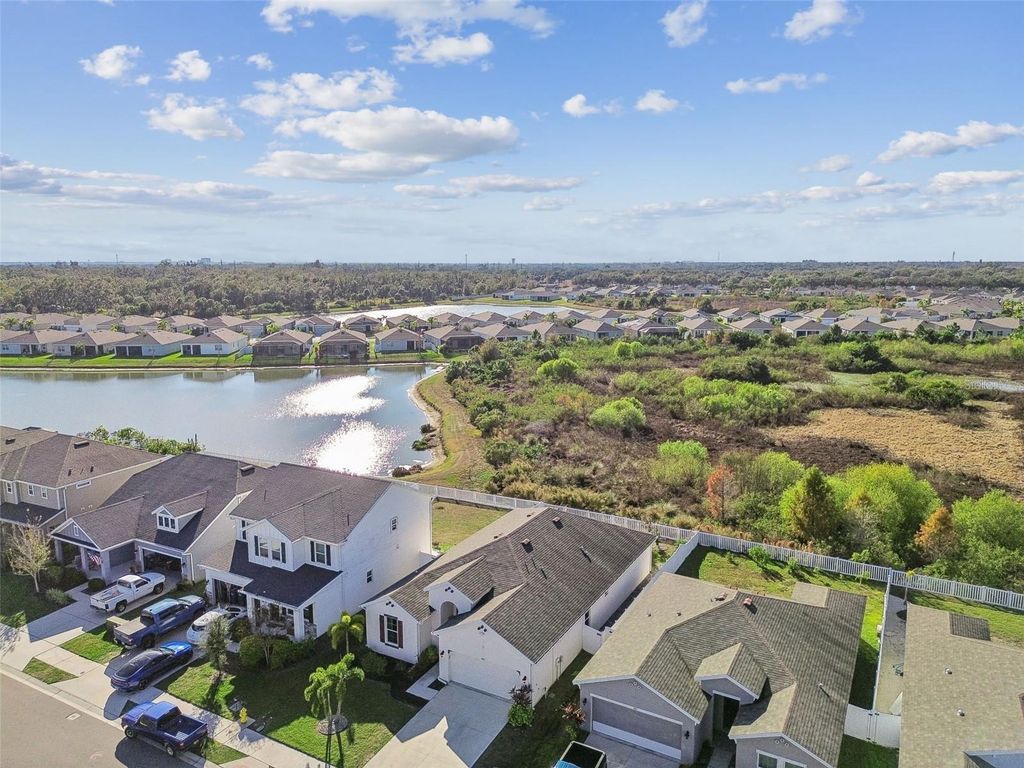 Image 65 of property listing at 4807 WINDY HAMMOCK WAY, Palmetto, FL 34221