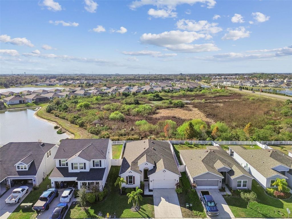 Image 66 of property listing at 4807 WINDY HAMMOCK WAY, Palmetto, FL 34221