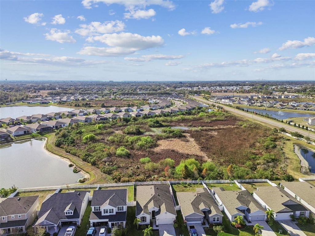 Image 69 of property listing at 4807 WINDY HAMMOCK WAY, Palmetto, FL 34221