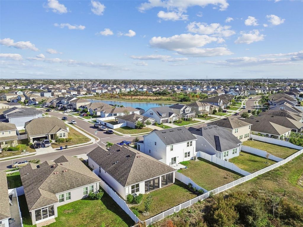 Image 78 of property listing at 4807 WINDY HAMMOCK WAY, Palmetto, FL 34221