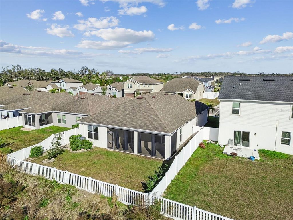 Image 81 of property listing at 4807 WINDY HAMMOCK WAY, Palmetto, FL 34221