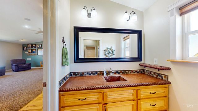 5490 Hwy 51, Mountain Home, ID 83647