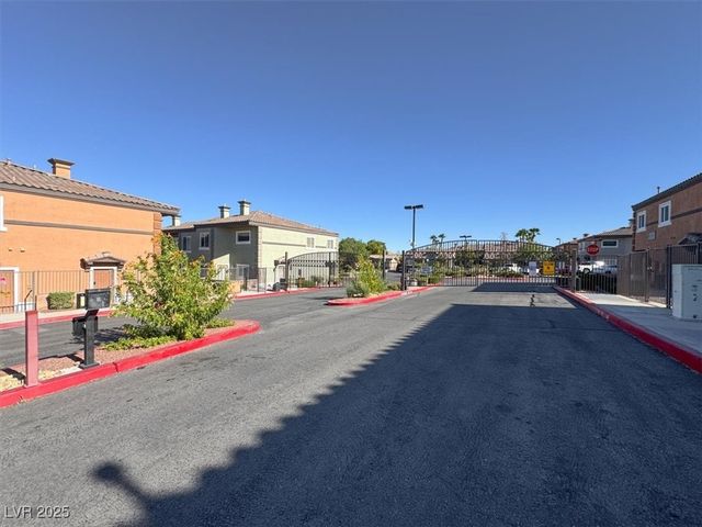 10443 Kitty Joyce Avenue, Las Vegas, NV 89129