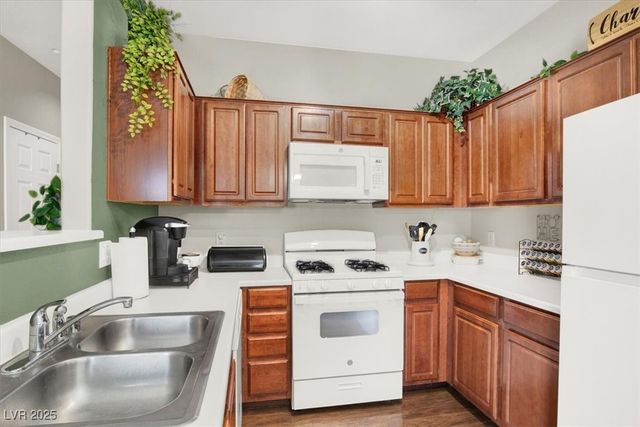 10443 Kitty Joyce Avenue, Las Vegas, NV 89129