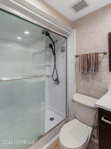 1 Scenic Drive 1112, Highlands, NJ 07732