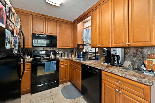 1136 SE Osceola Street, Stuart, FL 34996