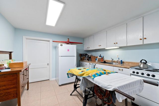 1136 SE Osceola Street, Stuart, FL 34996