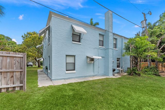 1136 SE Osceola Street, Stuart, FL 34996