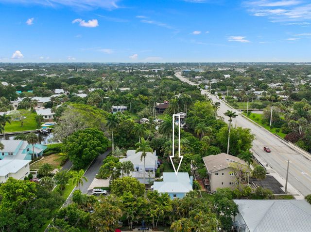 1136 SE Osceola Street, Stuart, FL 34996