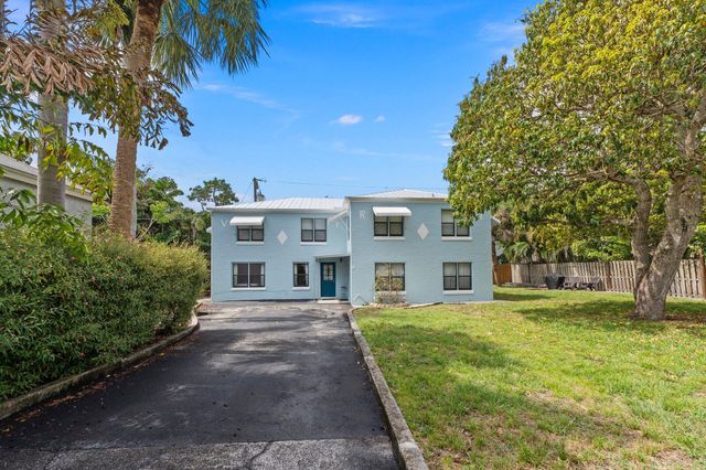 1136 SE Osceola Street, Stuart, FL 34996