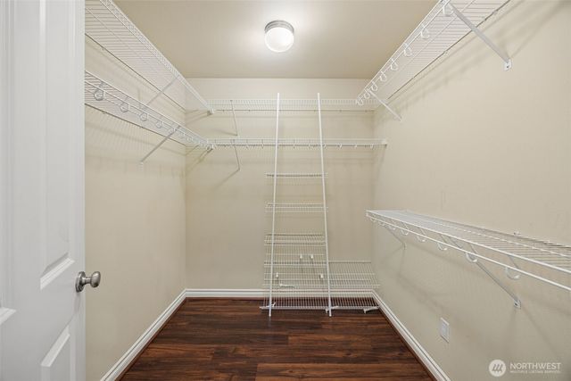 8821 SE 39th Street, Mercer Island, WA 98040